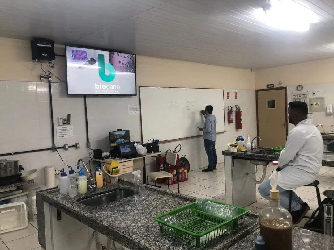 ESPECIALISTA BIOCANE APRESENTA MINICURSO DE MICROSCOPIA APLICADA NO ...